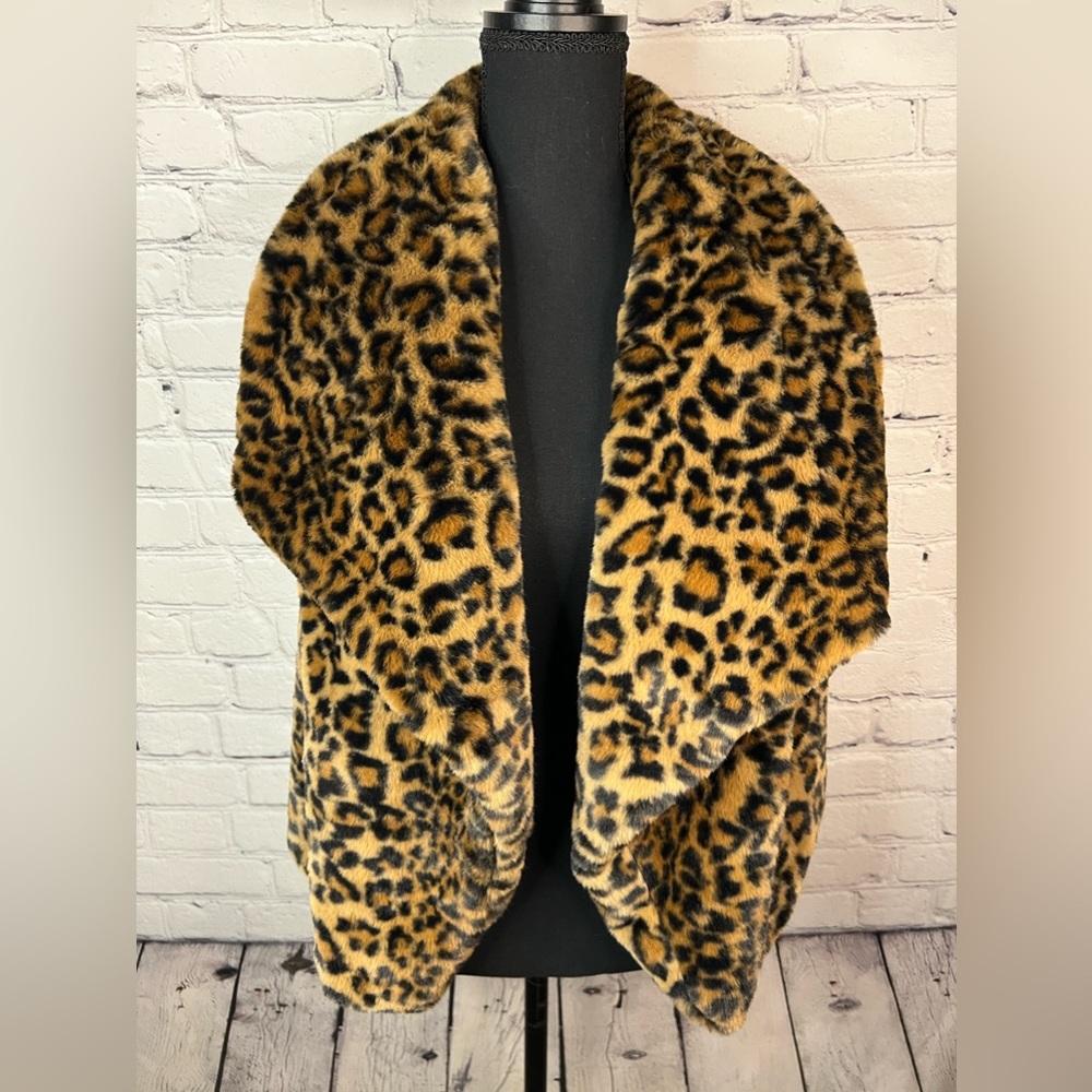 CATHERINE MALANDRINO Leopard Print Faux Fur Jacket Vest Open Front Size Small